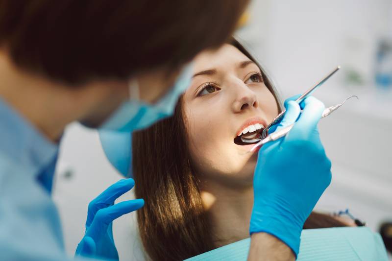 Recevoir une étude d'assurance santé complète pour chirurgien dentiste à Marseille, Bouches du Rhône 